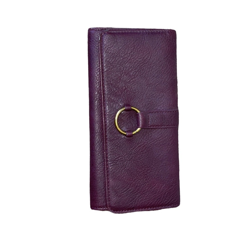 Plum Wallet